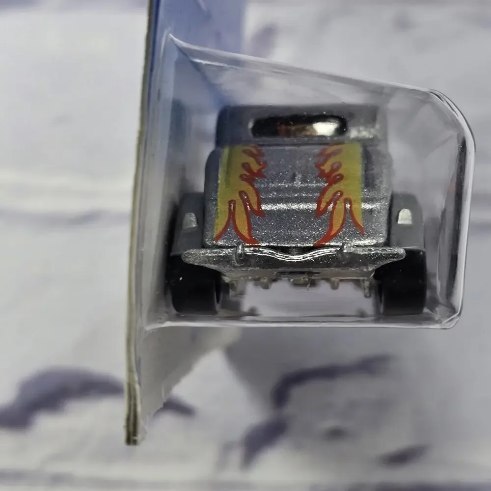 Hot Wheels 3-Window '34 #257 Silver Die-Cast Car 1991